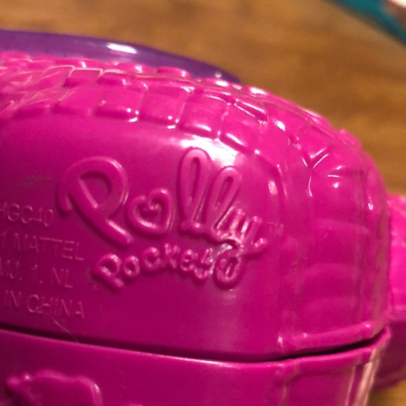 Pink Flamingo 🦩 Polly Pockets Beach Set with Tons of accessories - Picture 14 of 17